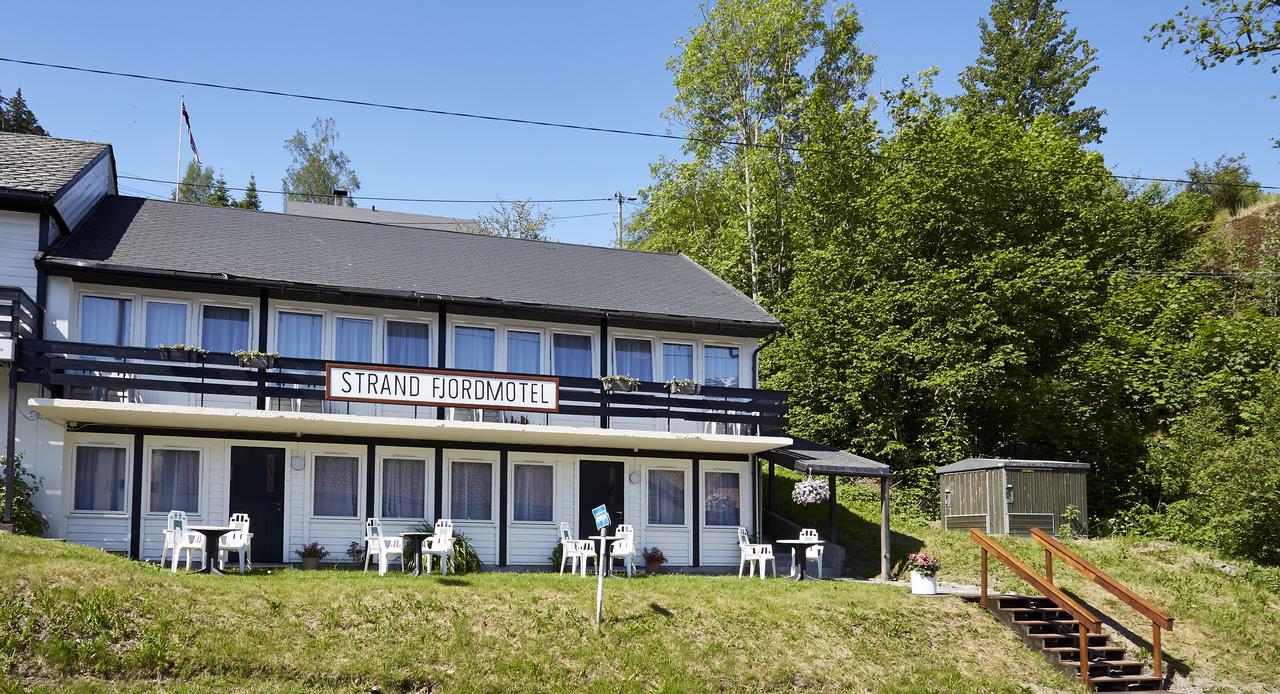 أولفيك Strand Fjordmotel المظهر الخارجي الصورة